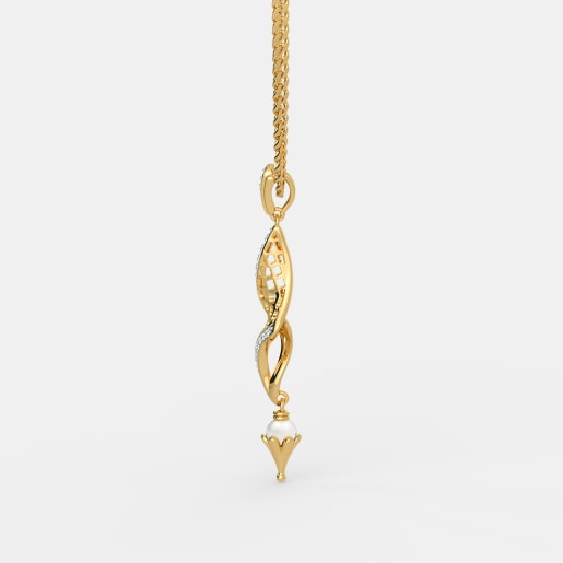 Diamond And White Pearl Pendant In Yellow Gold (2.94 Gram) With Diamonds (0.055 Ct)